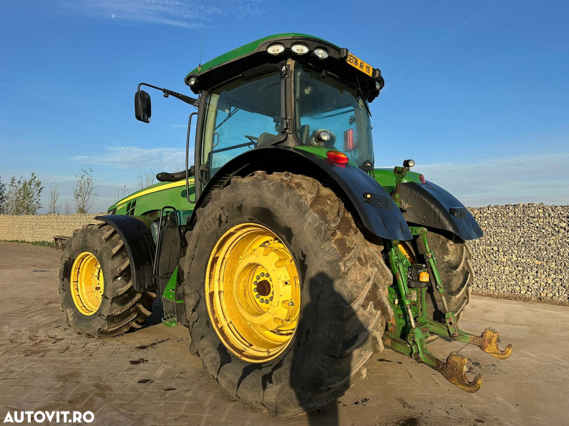 John Deere 8320R Tractor - 3