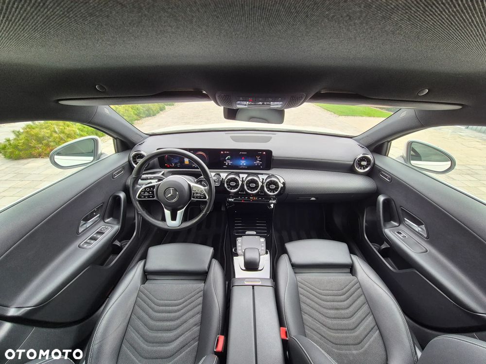 Mercedes-Benz Klasa A 180 d 8G-DCT - 36