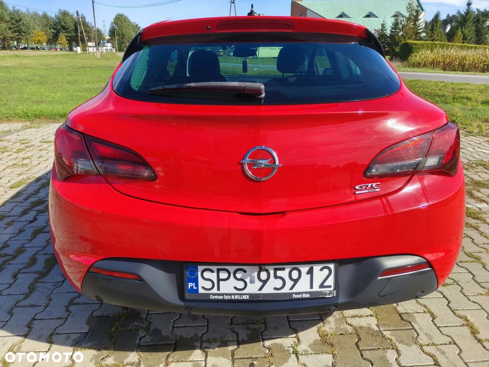Opel Astra - 4