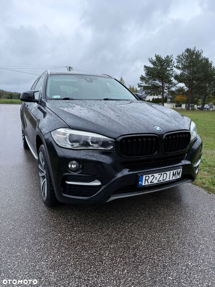 BMW X6 xDrive30d - 16