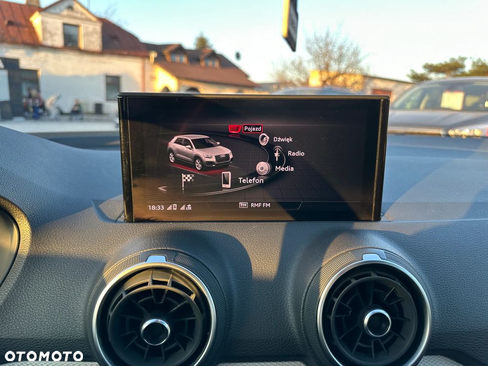 Audi Q2 35 TFSI S tronic - 28