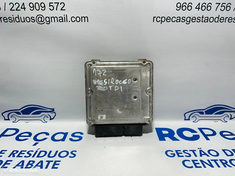 .Centralina Motor Bosch VAG VW Volkswagen 2.0 TDi CBB 03L906022LC / 0281015988 / EDC17CP14 - 4