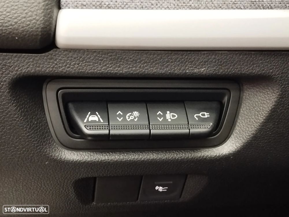 Renault Zoe (c/ Bateria) Limited 50 - 16