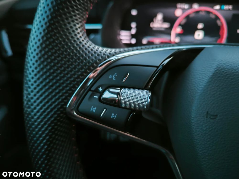 Skoda Kamiq 1.5 TSI Monte Carlo DSG - 12