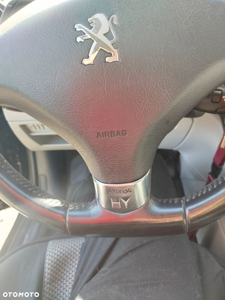 Peugeot 3008 2.0 HYbrid4 - 9