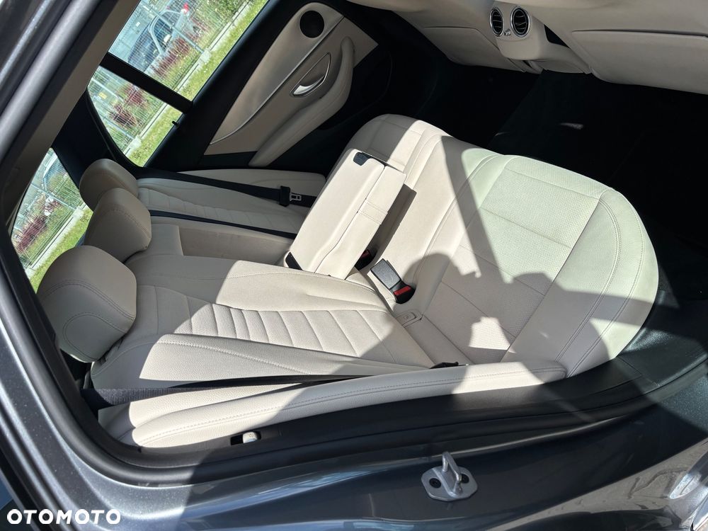 Mercedes-Benz Klasa E 220 d 9G-TRONIC Exclusive - 27