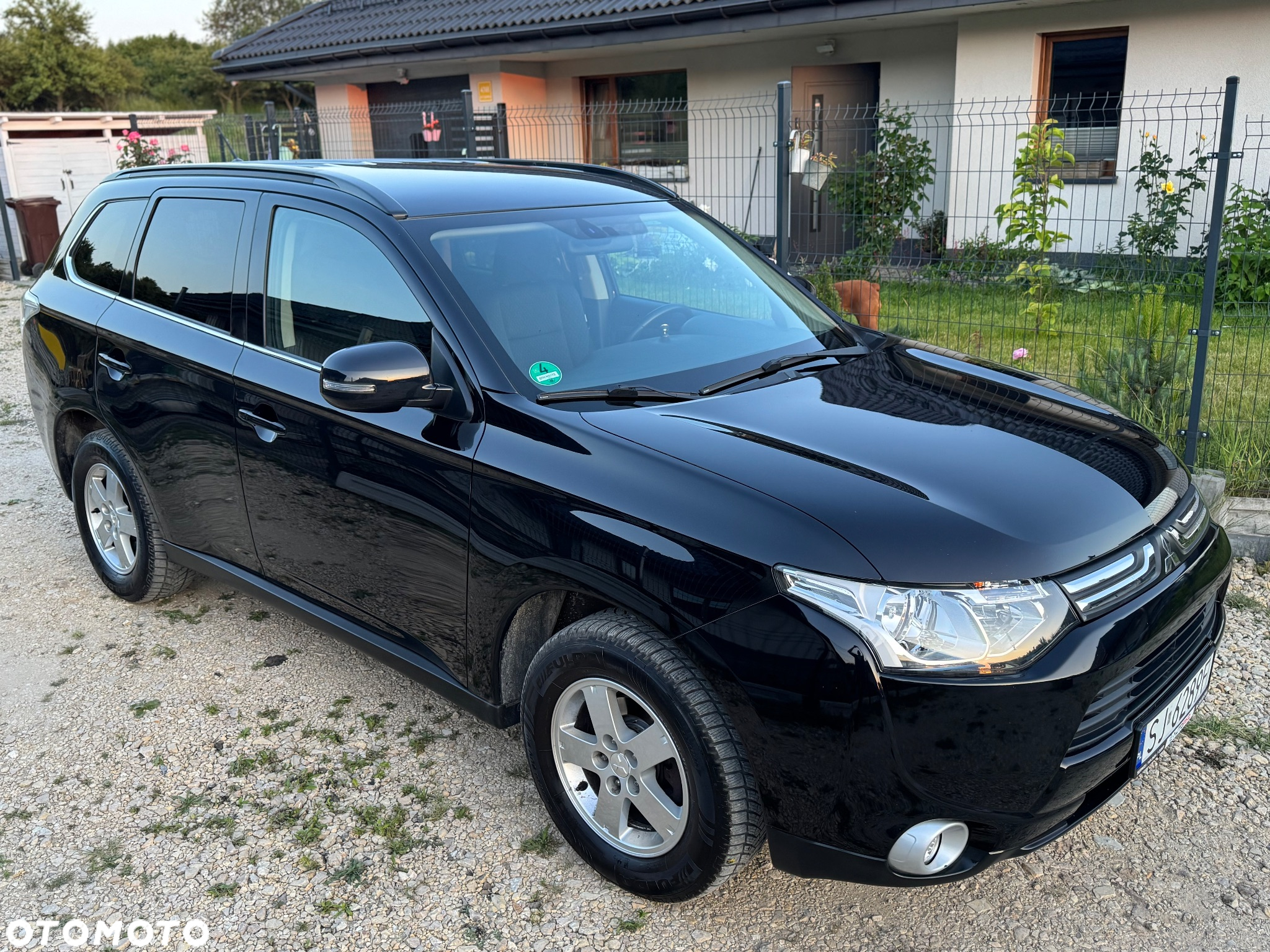 Mitsubishi Outlander 2.0 Intense 2WD - 13