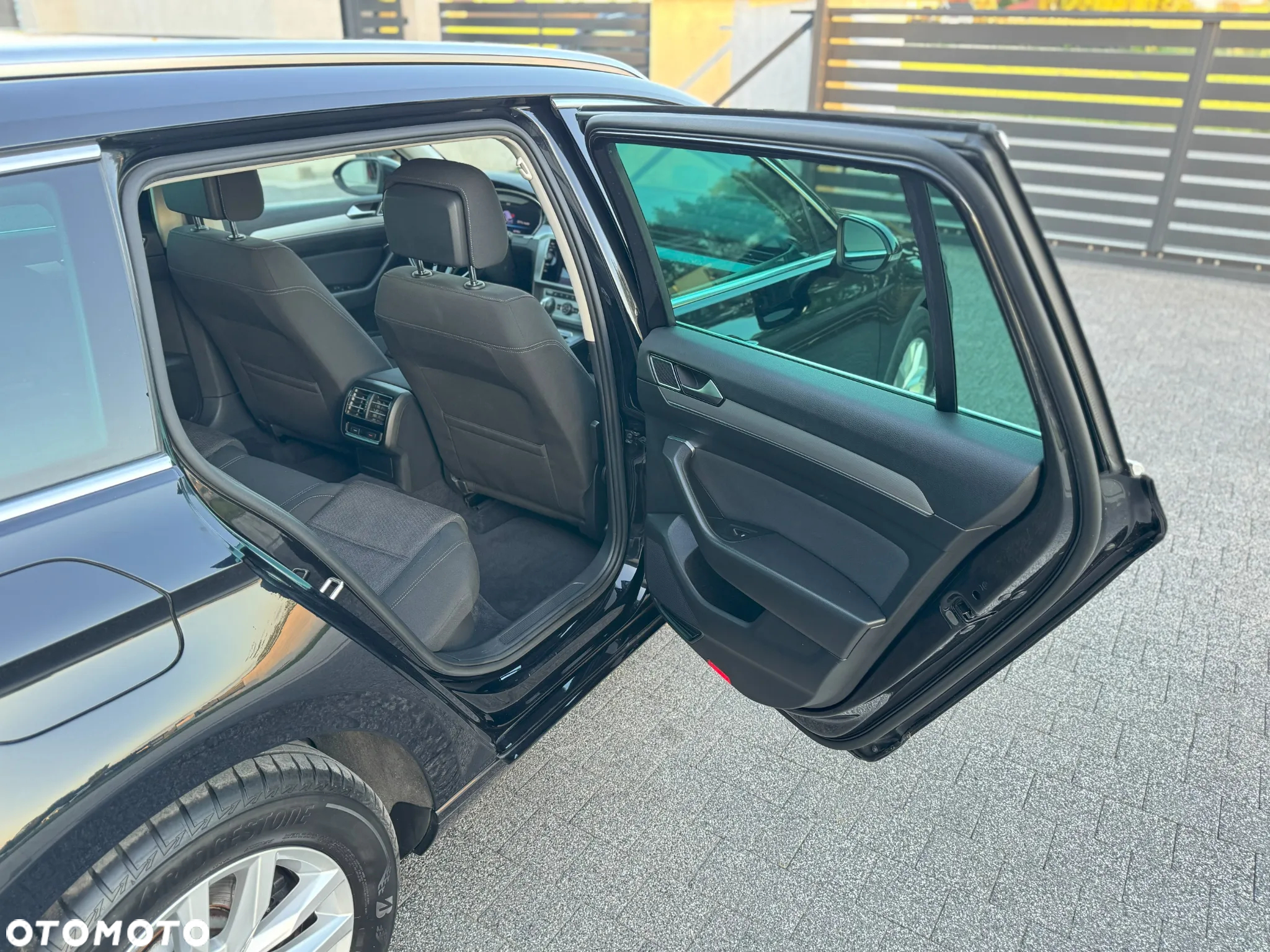 Volkswagen Passat 2.0 TDI BMT Comfortline DSG - 31