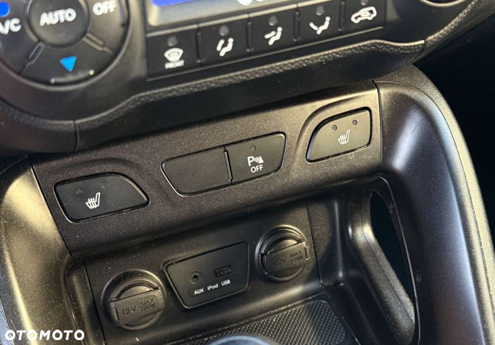 Hyundai ix35 - 30