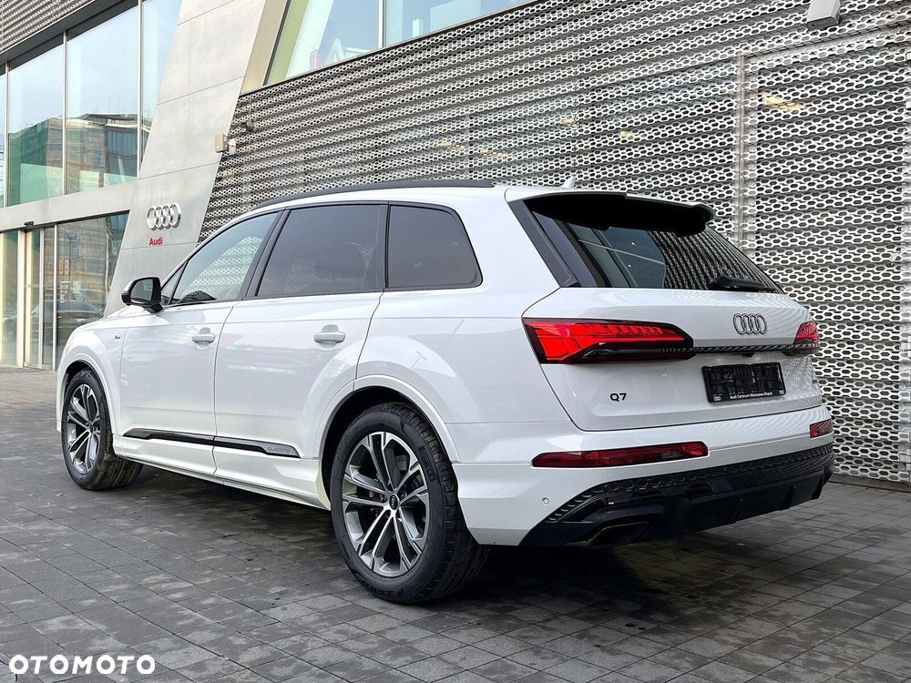 Audi Q7 - 4