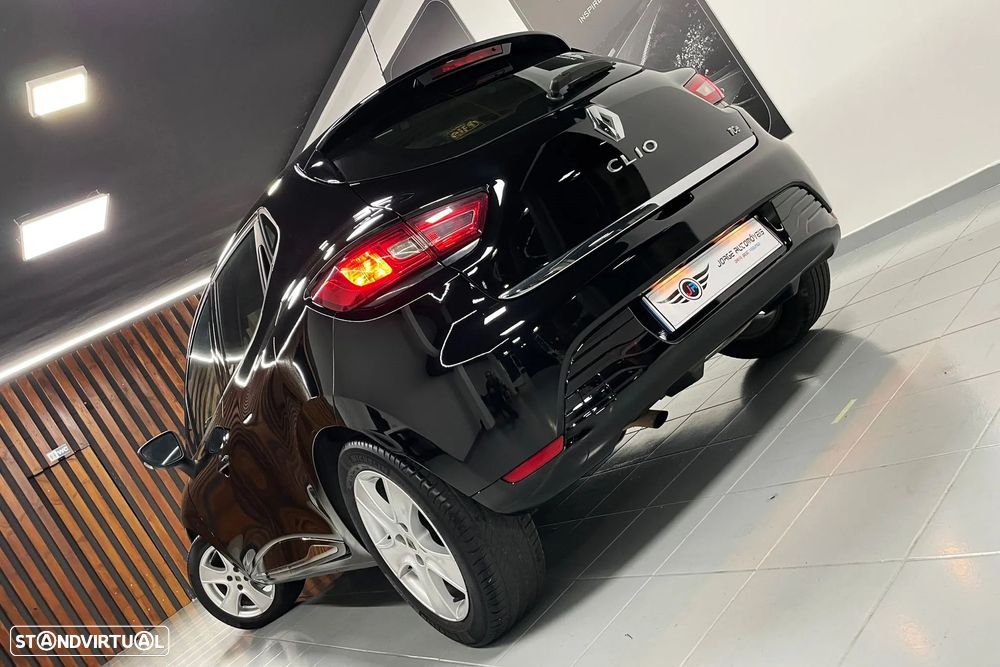 Renault Clio 0.9 TCE Dynamique S - 21