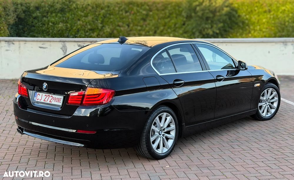 BMW Seria 5 520d Aut. - 22