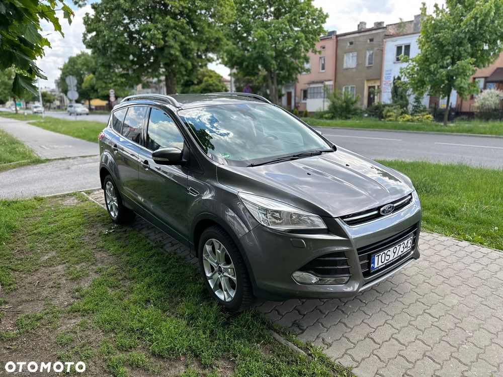 Ford Kuga 1.6 EcoBoost 2x4 Titanium - 6