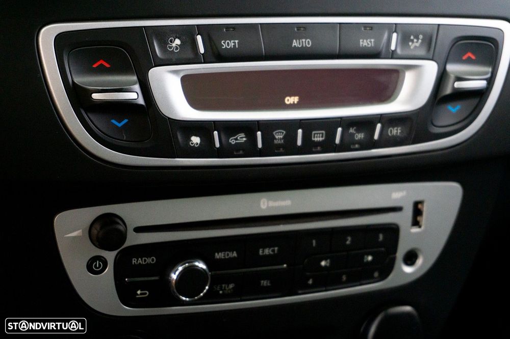 Renault Mégane Sport Tourer 1.5 dCi Limited - 19