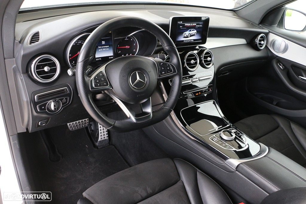 Mercedes-Benz GLC 250 d Coupé AMG Line 4-Matic - 2