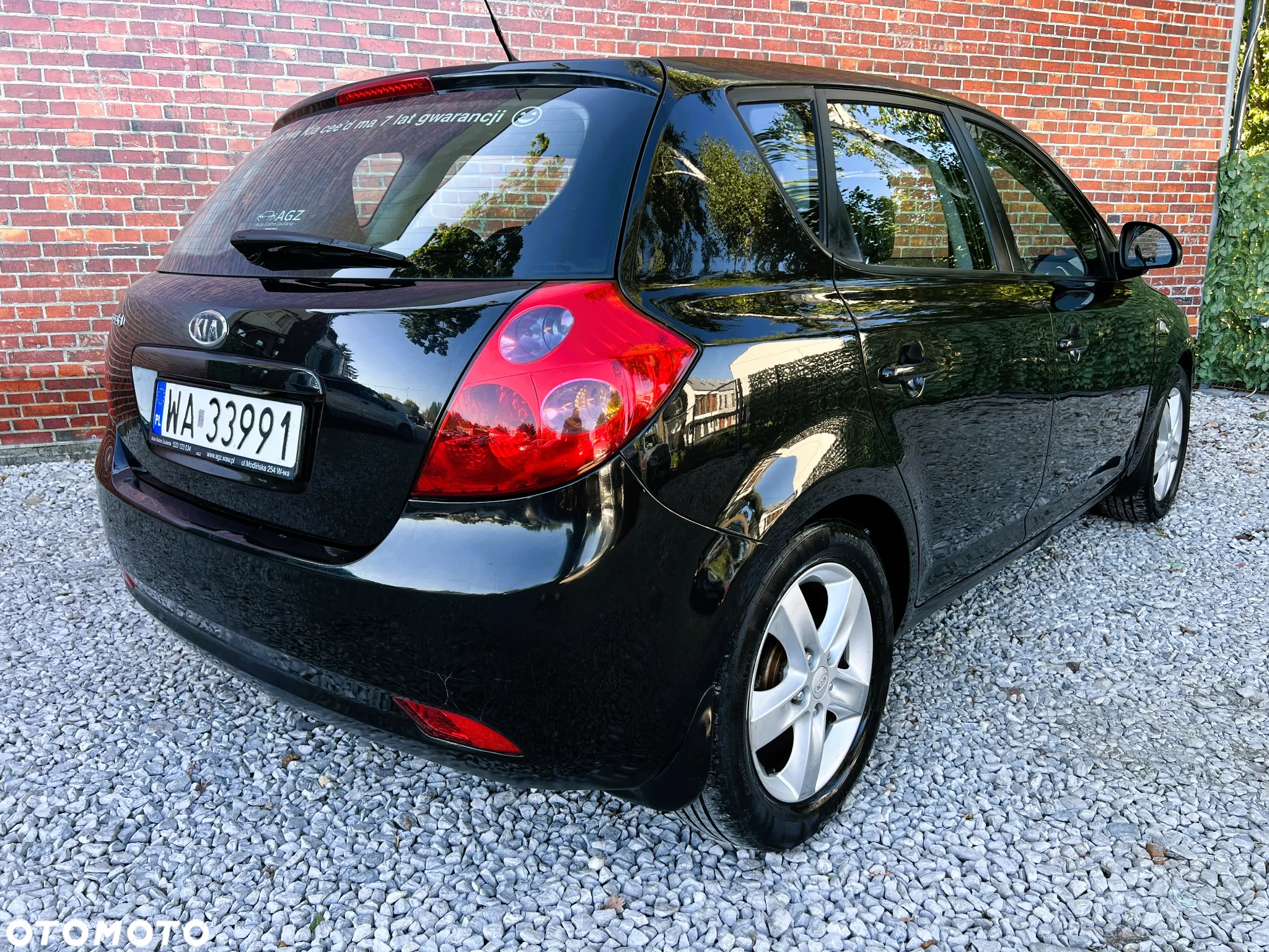 Kia Ceed - 4
