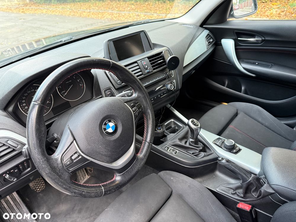 BMW Seria 1 116i Sport Line - 9