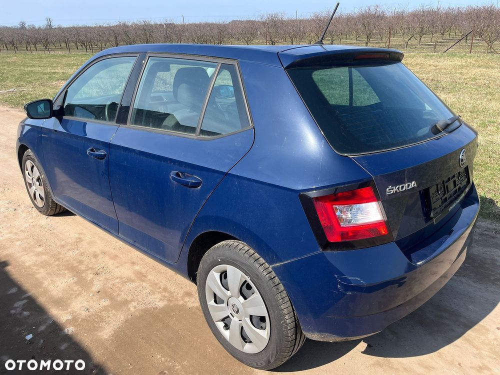 Skoda Fabia 1.0 MPI Ambition - 3