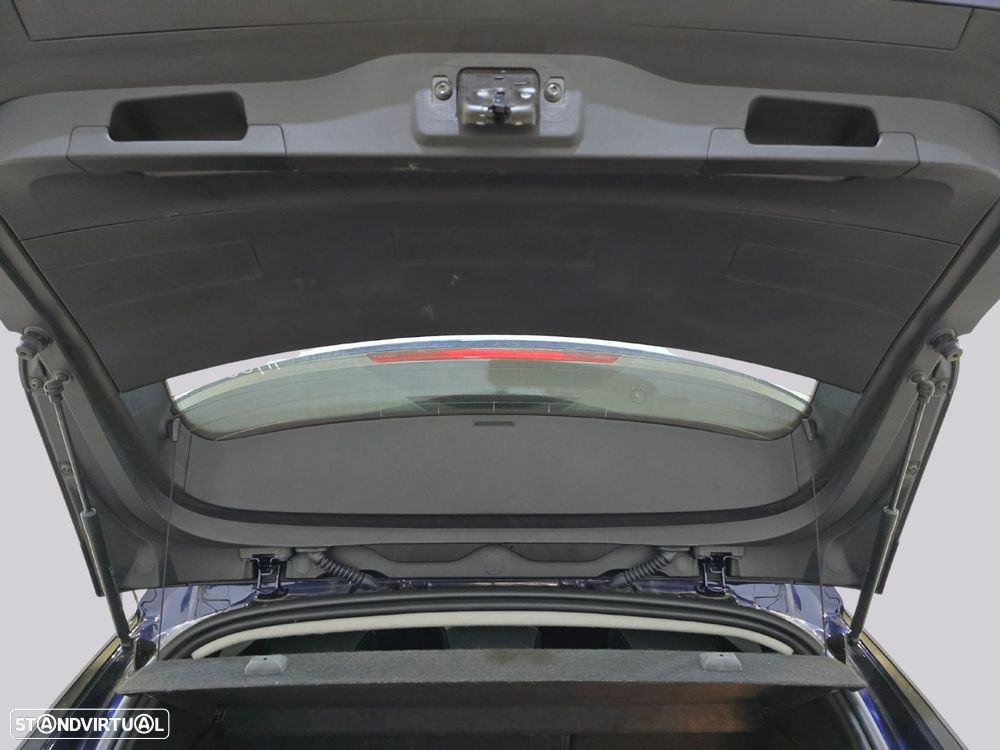 Renault Mégane E-Tech - 17