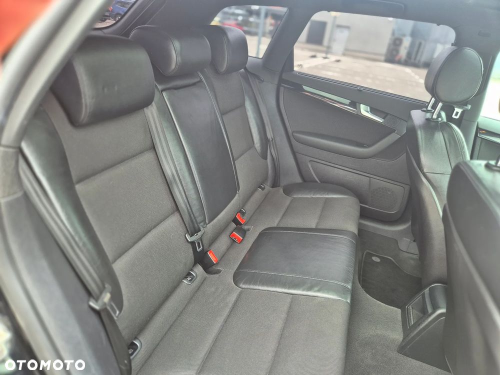 Audi A3 Sportback 2.0 TDI DPF (DSG) S tronic S line Sportpaket plus - 23