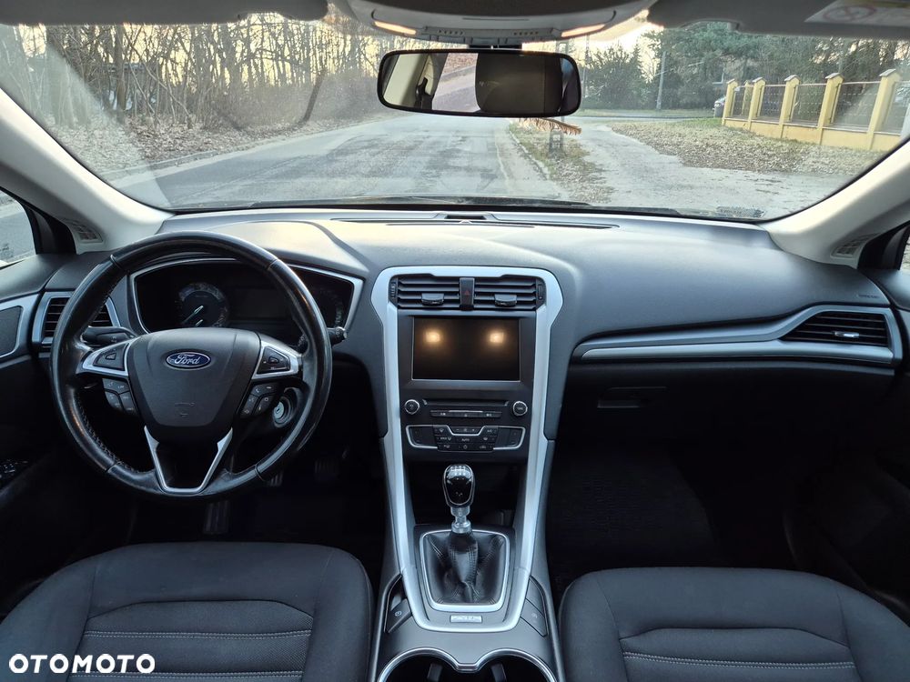 Ford Mondeo 2.0 TDCi Ambiente - 20