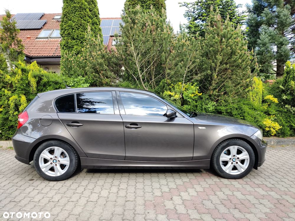 BMW Seria 1 120d DPF - 3