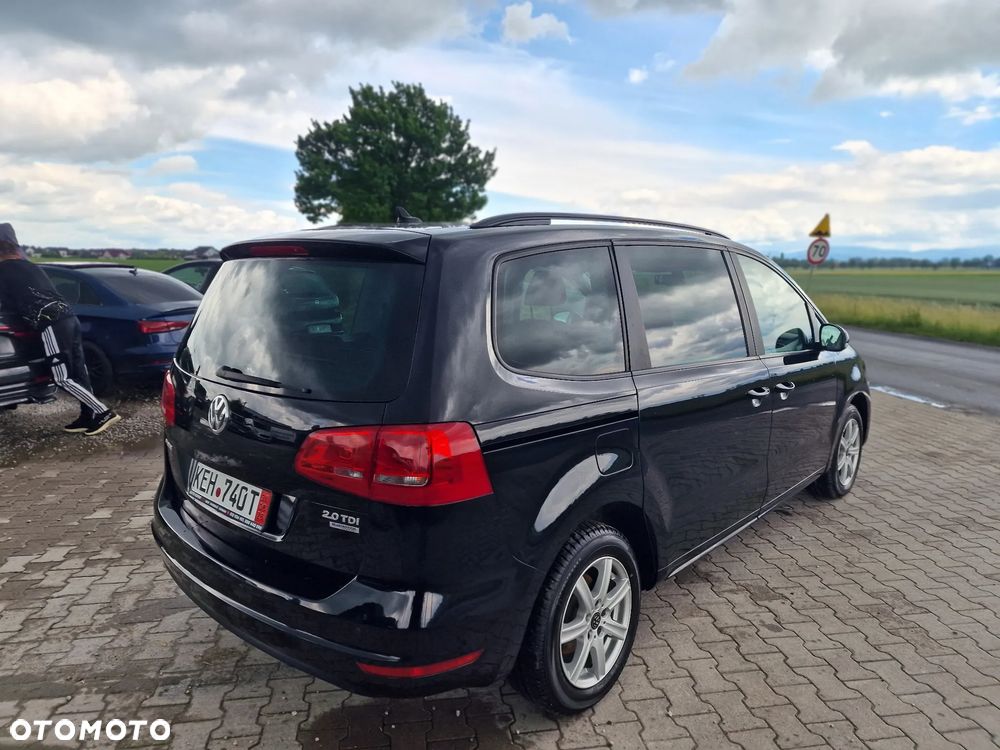 Volkswagen Sharan 2.0 TDI DSG BlueMotion Technology Comfortline - 9