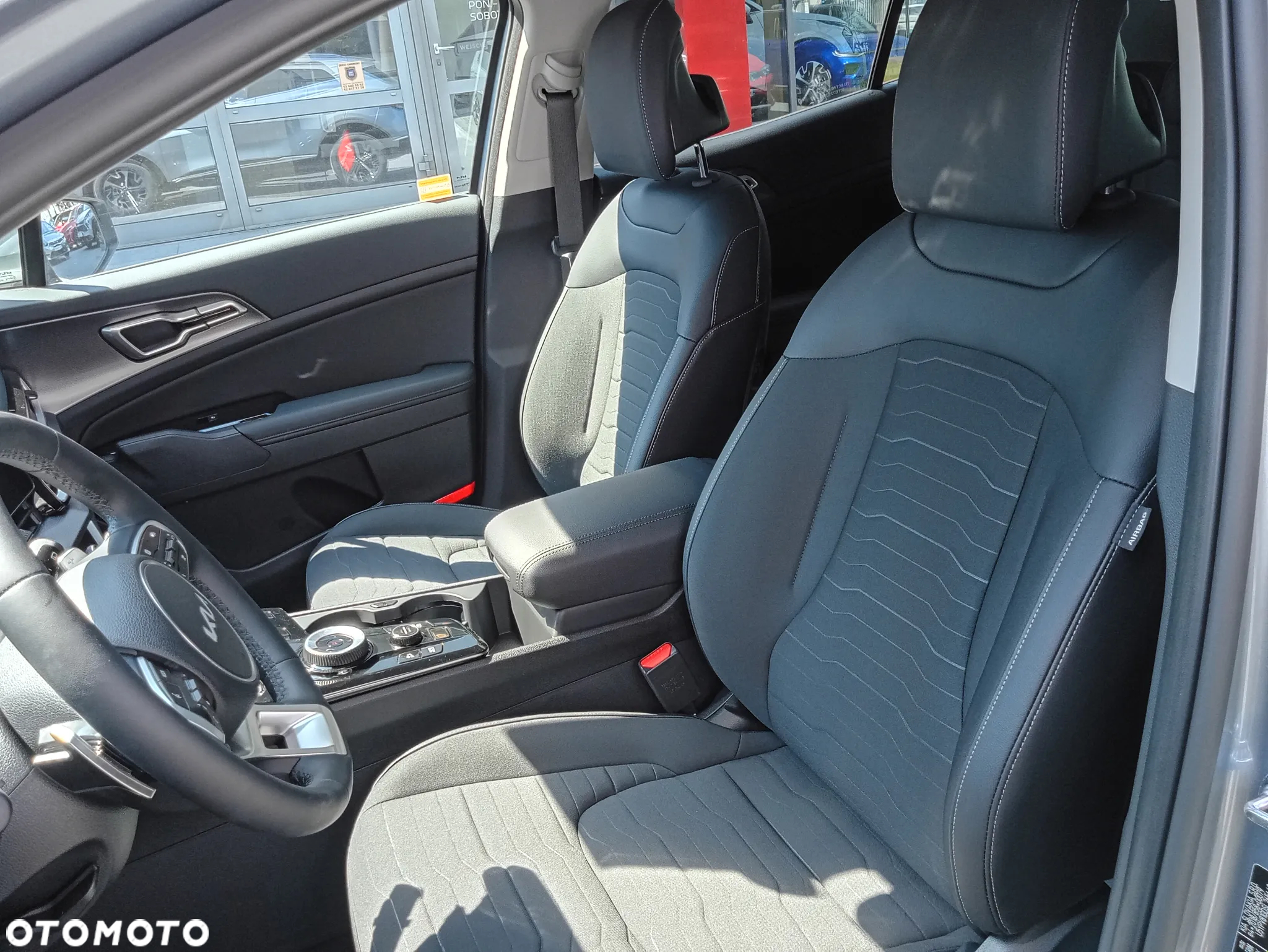 Kia Sportage 1.6 T-GDI HEV Business Line 2WD - 10