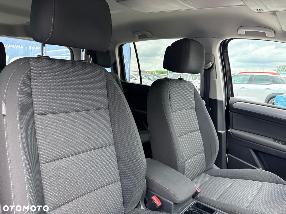 Volkswagen Touran 1.6 TDI SCR BlueMotion Technology DSG Trendline - 17
