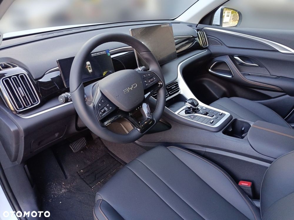 BYD Sealion 5 - 10