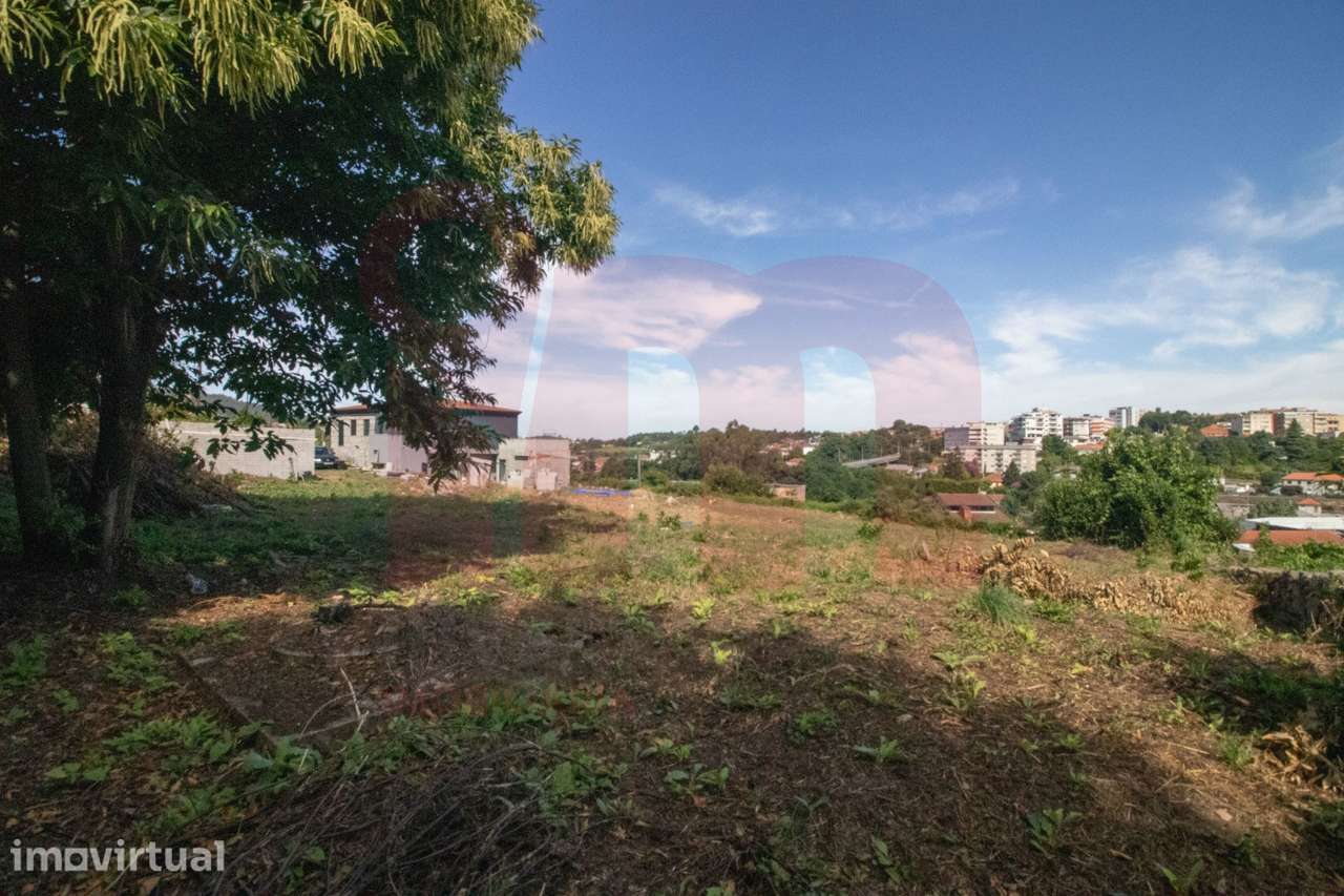 Terreno Para Construção  Venda em Negrelos (São Tomé),Santo Tirso - Grande imagem: 4/17