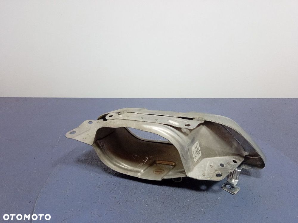 BMW X5 G05 G06 G07 OSŁONA KOŃCÓWKI WYDECHU LEWA TŁUMIKA 5A5C8E7 - 2