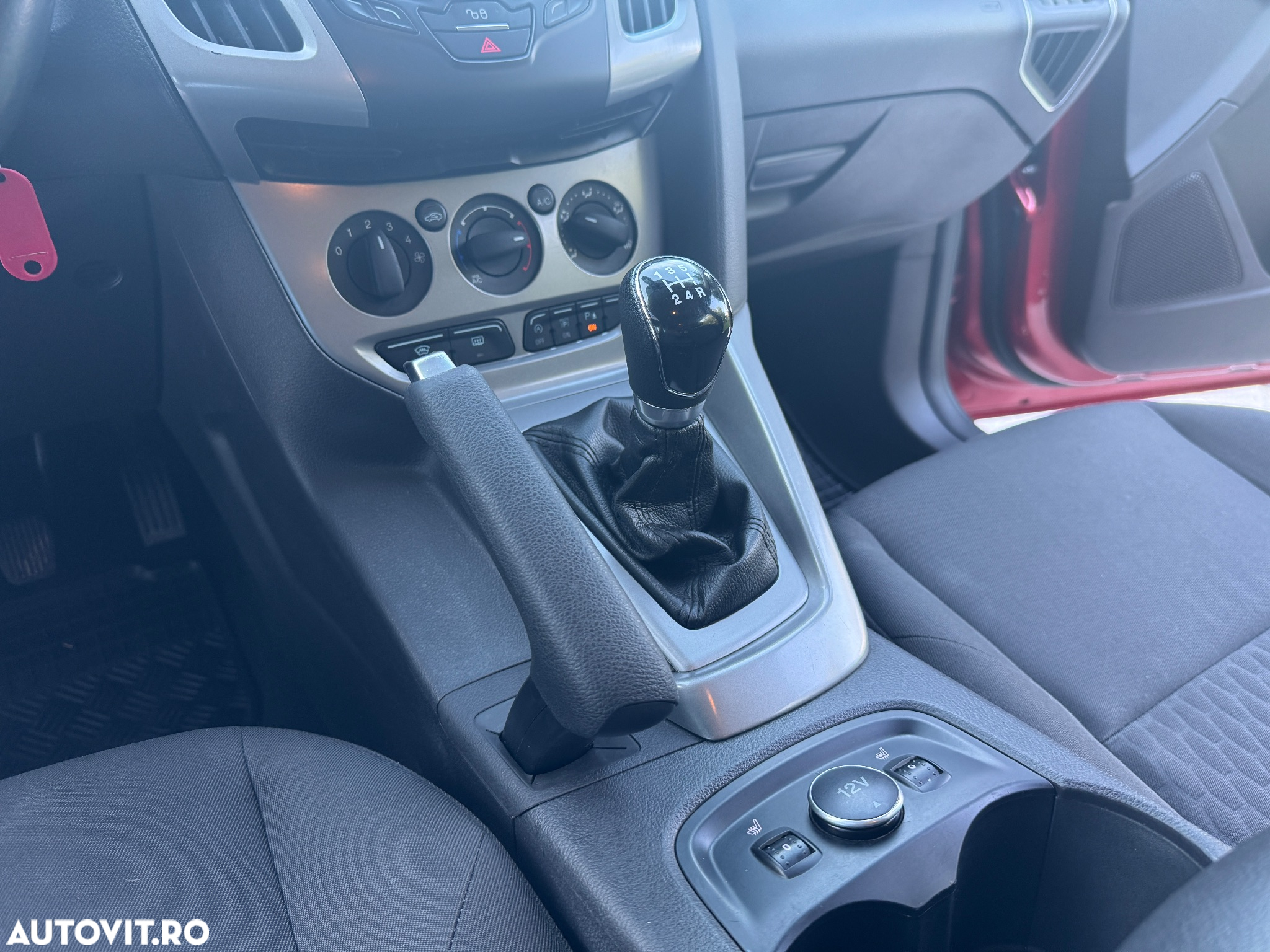 Ford Focus 1.0 EcoBoost Connected - 10