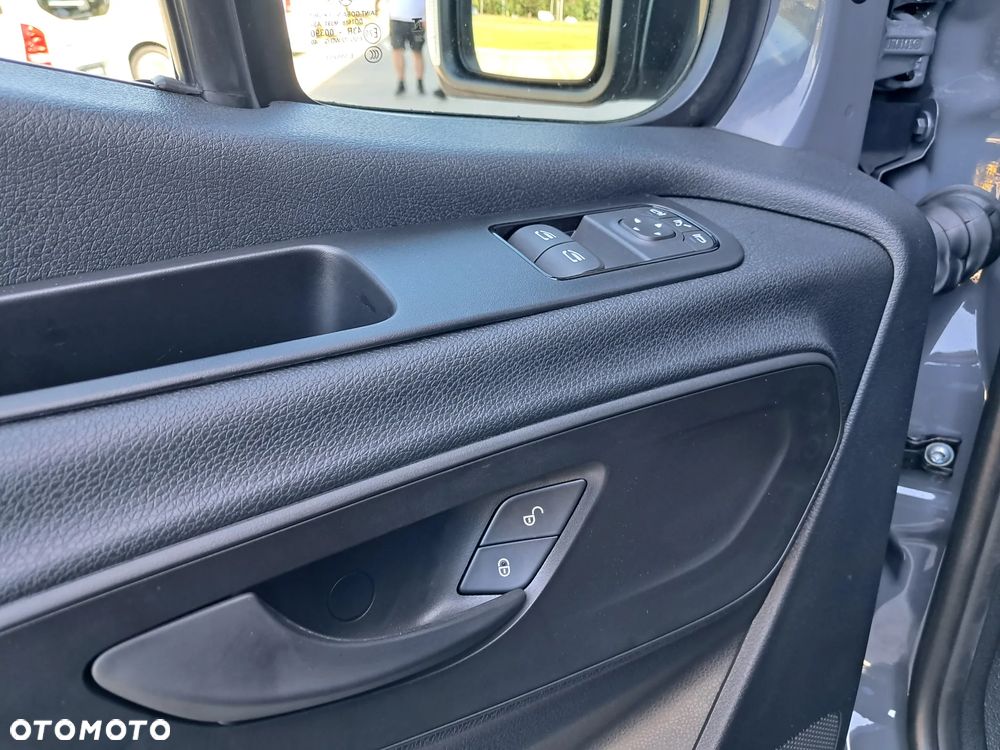 Mercedes-Benz Sprinter 319 CDI Furgon PRO długi 4325 mm L3H2 - 18