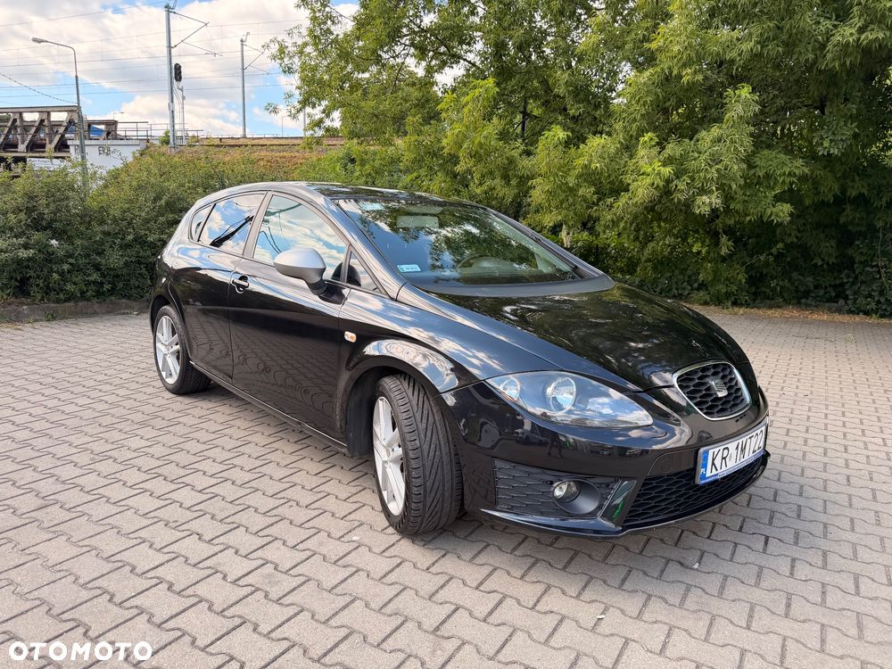 Seat Leon 2010 photo 5