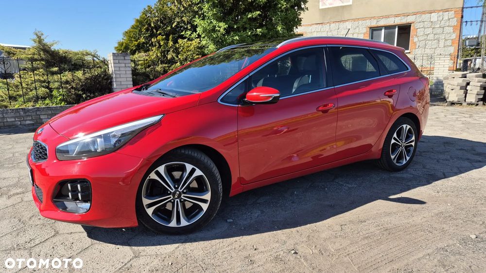 Kia Ceed 1.6 CRDi 136 ISG GT Line - 28