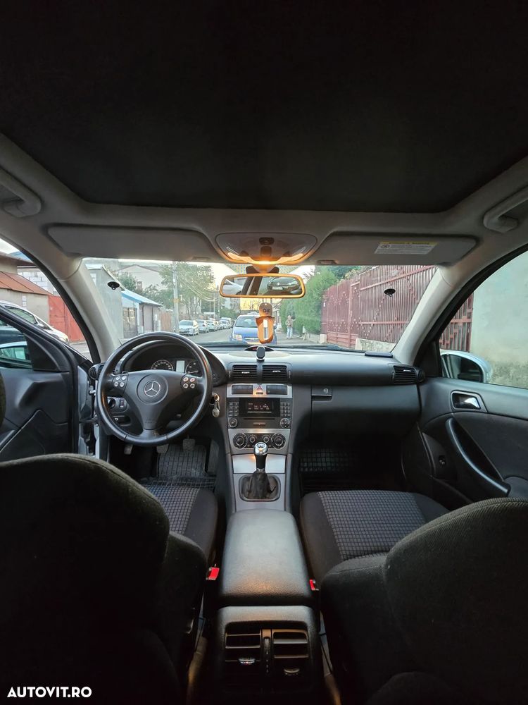 Mercedes-Benz C 180 Kompressor Sportcoupe Sport Edition - 15