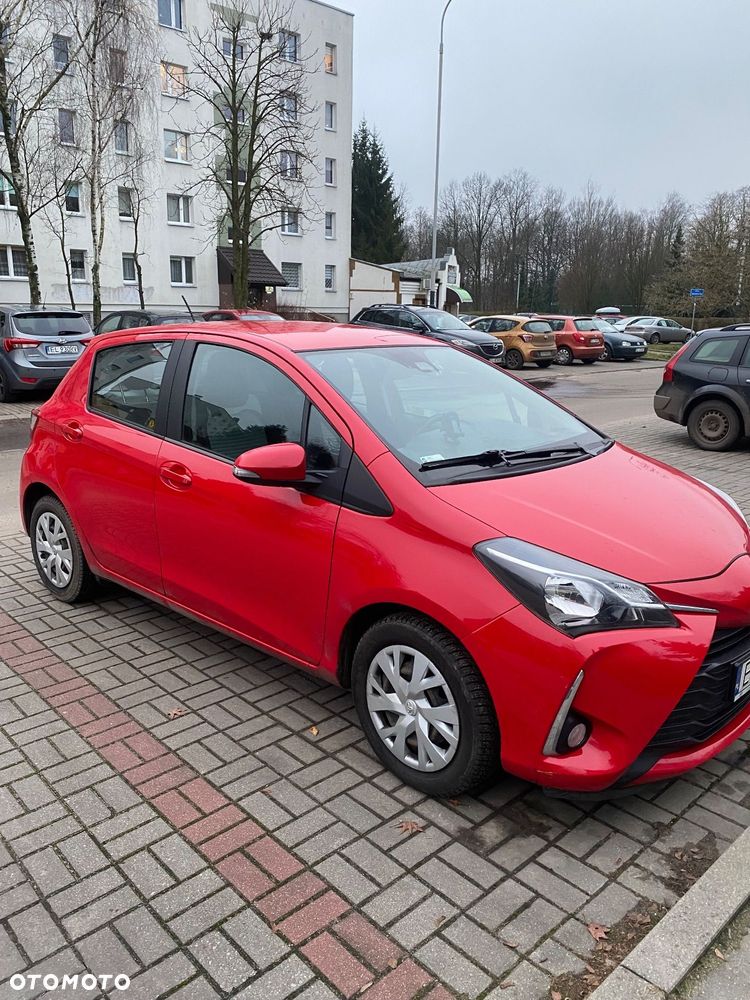 Toyota Yaris - 10