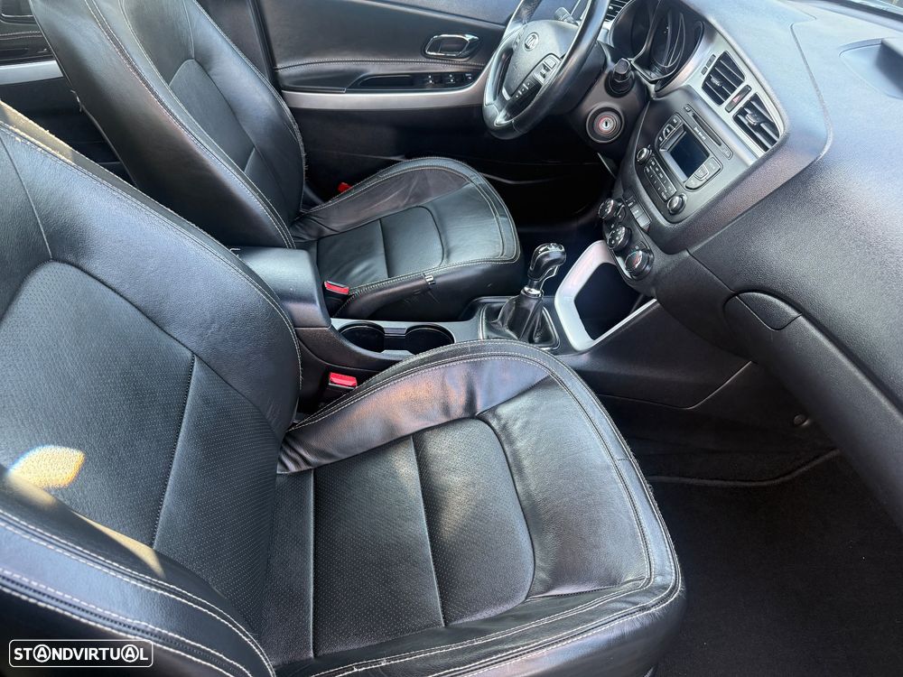Kia Ceed SW 1.4 CRDi LX - 13