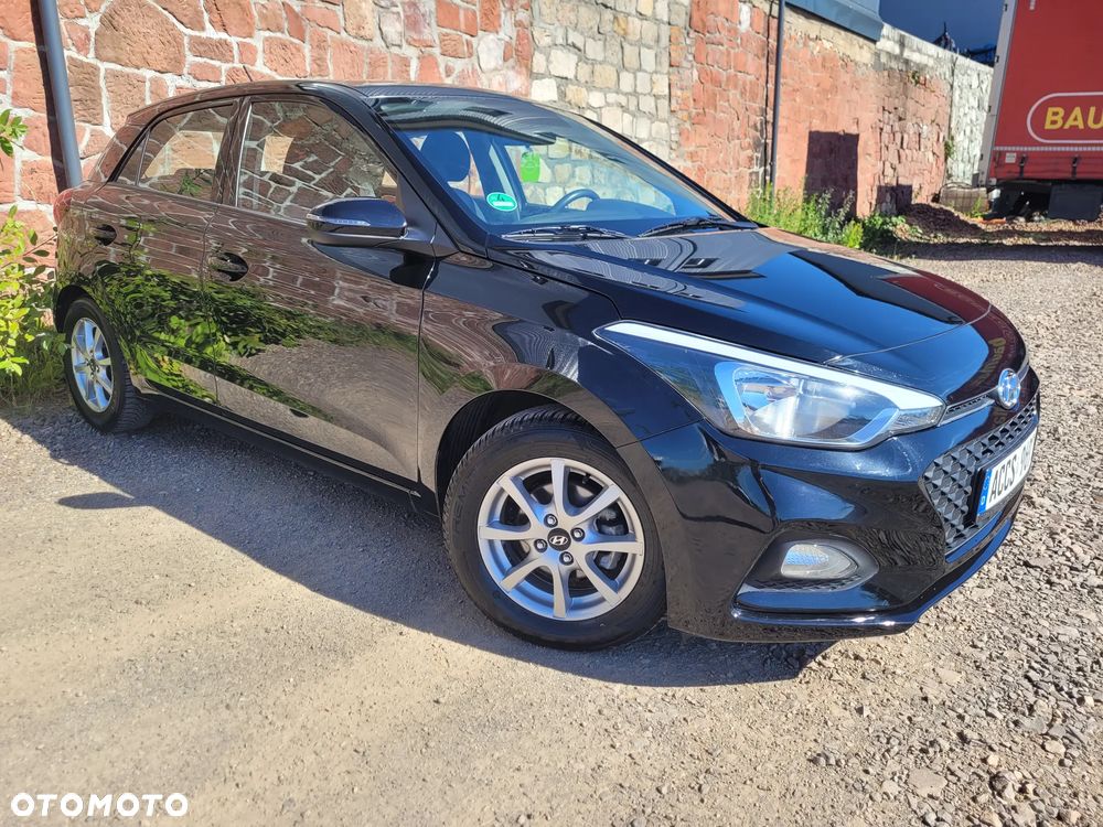 Hyundai i20 blue 1.2 Classic - 6