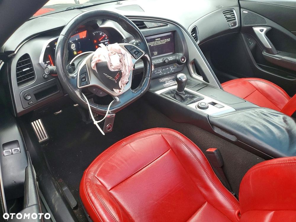 Chevrolet Corvette - 7