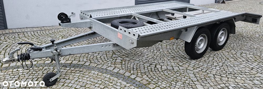 Boro TRAILERS - 1