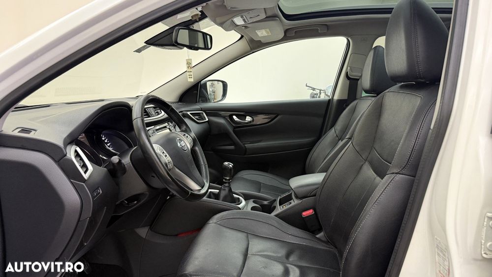 Nissan Qashqai - 12