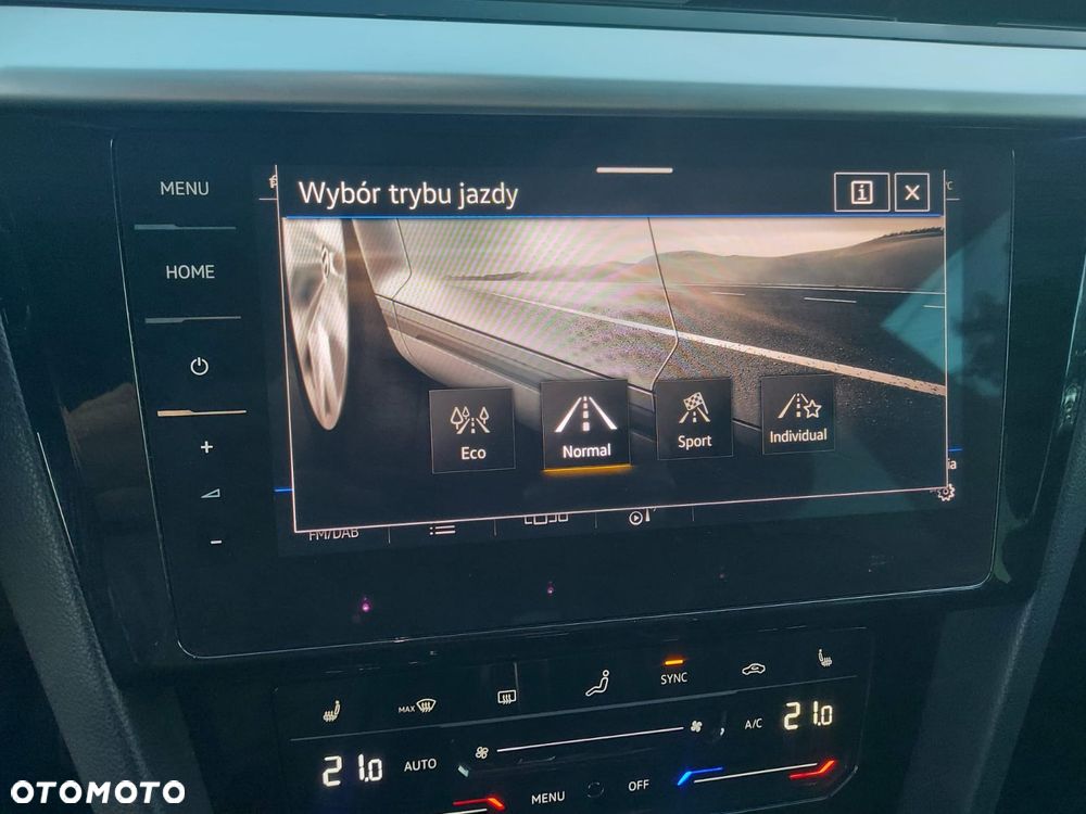 Volkswagen Arteon 2.0 TDI SCR DSG R-Line - 21