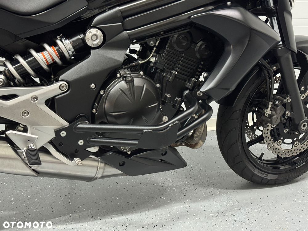 Kawasaki ER - 8