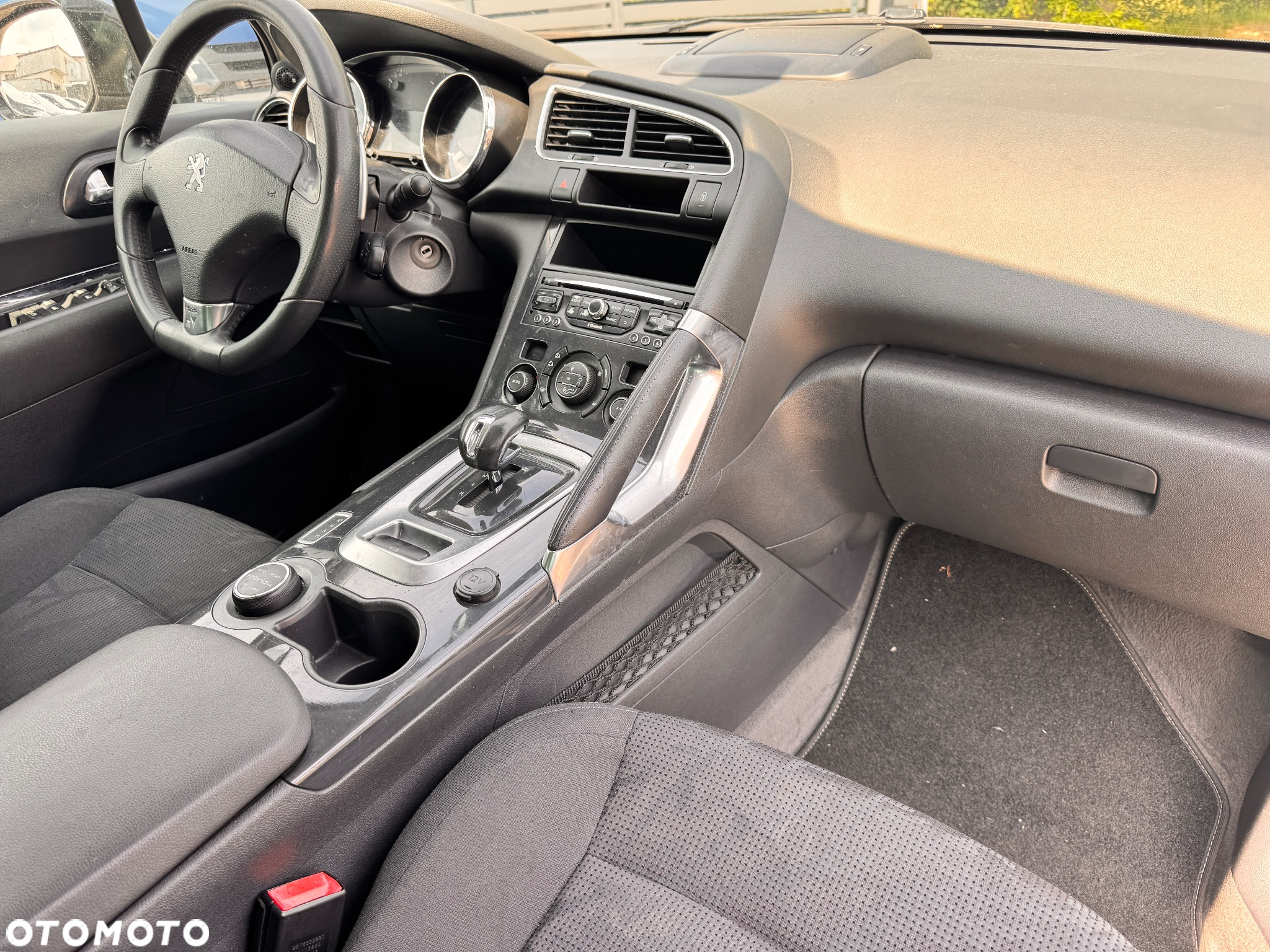 Peugeot 3008 2.0 HDi HYbrid4 - 15