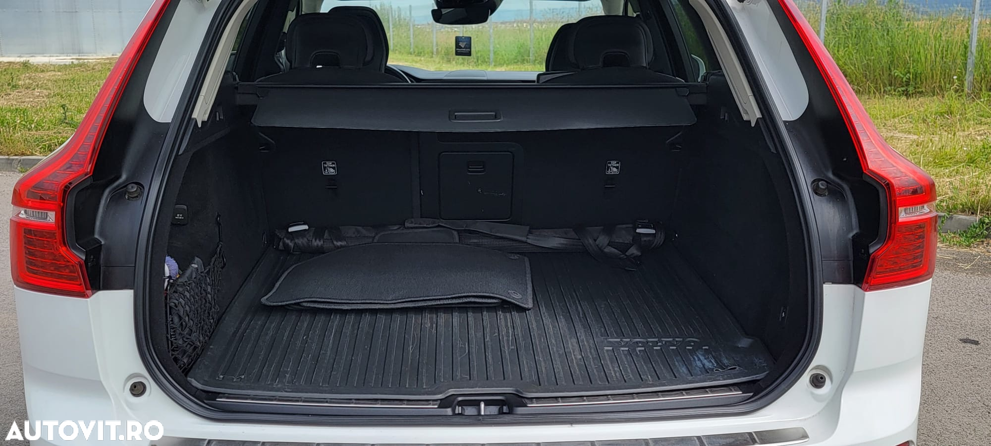Volvo XC 60 Recharge T6 Twin Engine eAWD Inscription Expression - 9