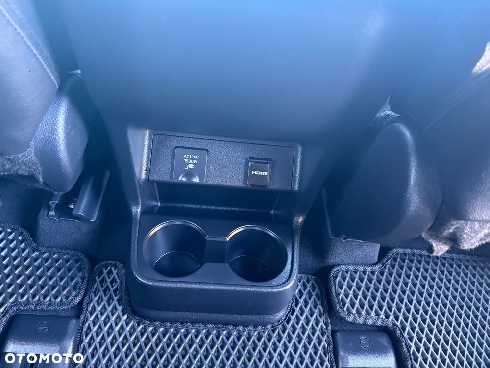 Toyota Sienna - 35