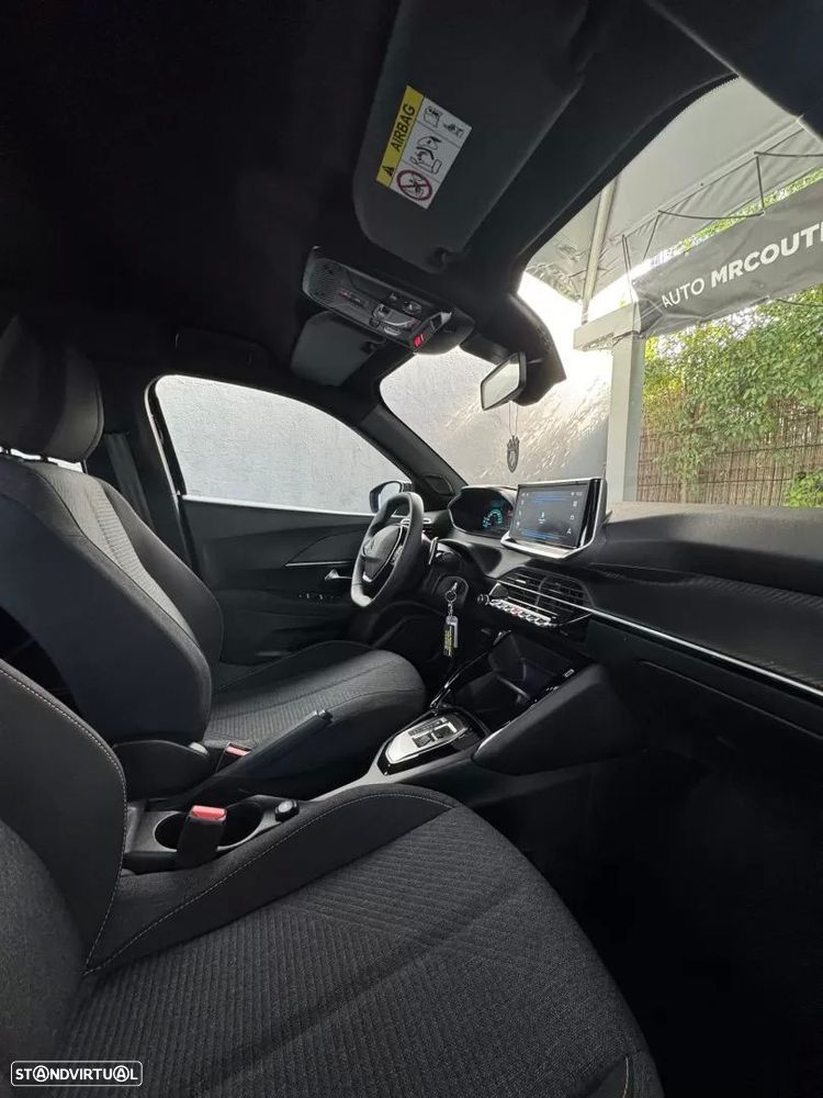 Peugeot 2008 1.2 Hybrid Style e-DCS6 - 13