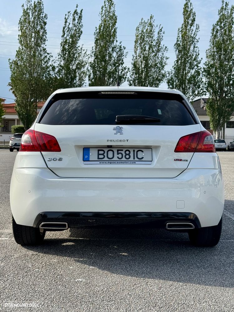 Peugeot 308 1.2 PureTech GT Line EAT8 - 11
